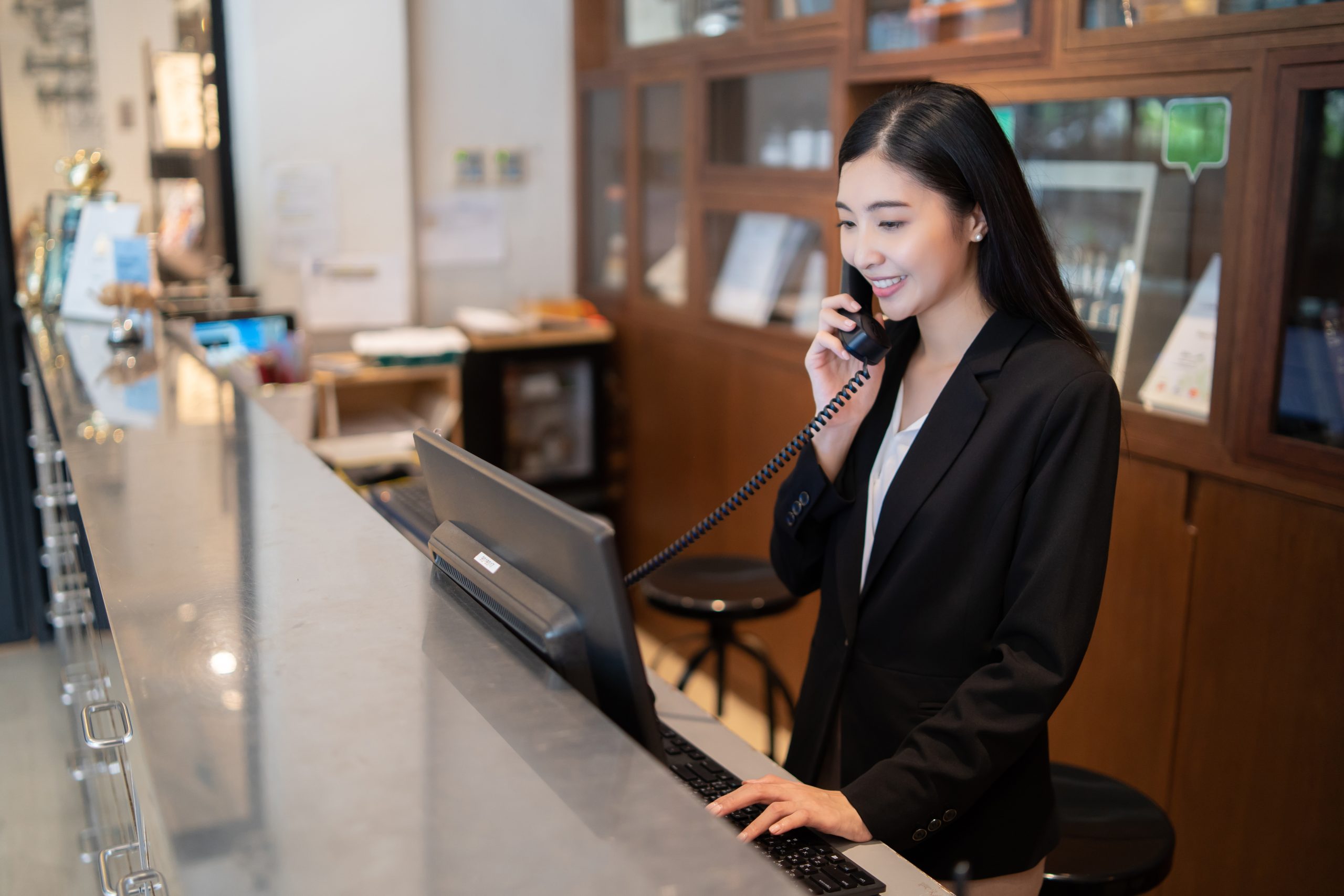 รับจัดหาพนักงานธุรการ โดยบริษัท Outsource